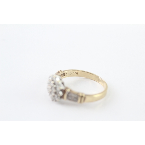 22 - 9ct two-tone gold diamond cluster ring (2.6g) Size M
