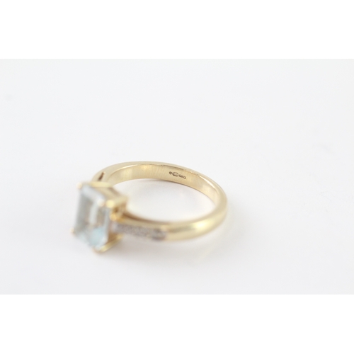 27 - 9ct gold aquamarine & diamond dress ring (3.1g) Size J 1/2