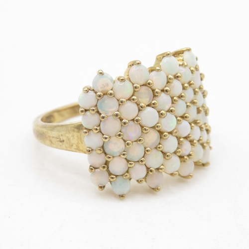 9ct gold opal flat cluster ring (4.2g) Size U 1/2