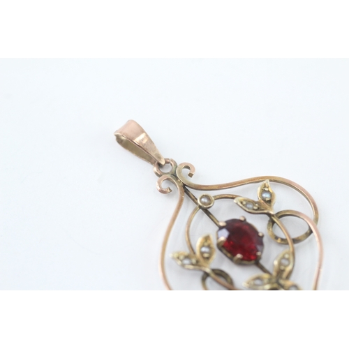 16 - 9ct gold garnet split pearl pendant (2g)