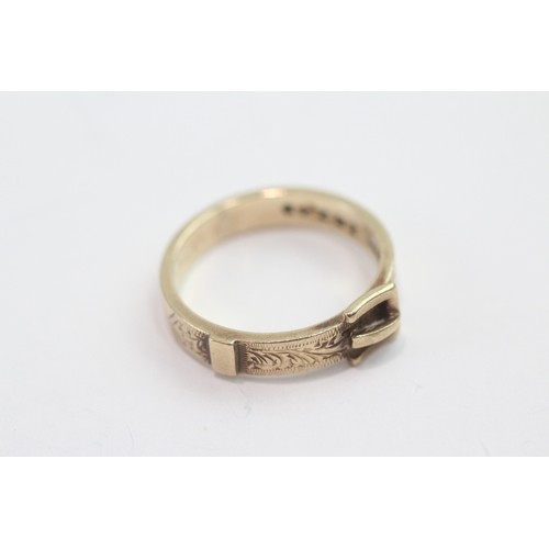 38 - 9ct gold vintage buckle ring (3.7g) Size N