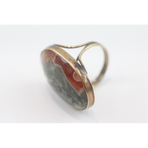 11 - 9ct gold moss agate cocktail ring (8.7g) Size N