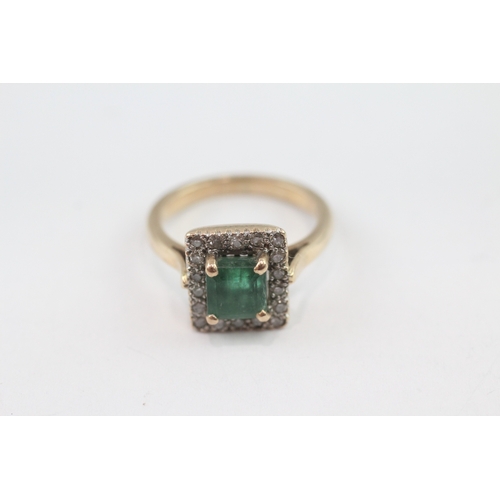 23 - 9c gold emerald diamond dress ring (4.7g) Size N