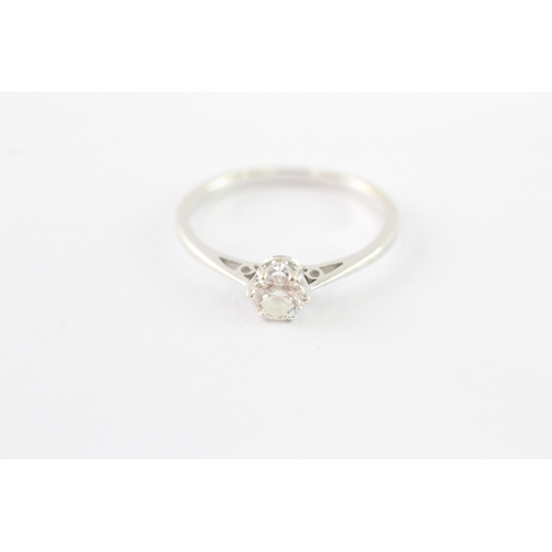 39 - 9ct white gold diamond solitaire ring (1.4g) Size M 1/2