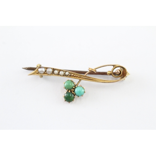 40 - 9ct gold seed pearl and turquoise twist bar brooch (1.4g)