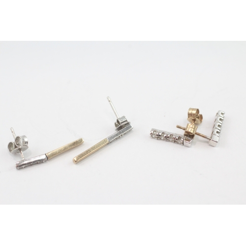 55 - 2x 9ct gold diamond earrings (2.5g)