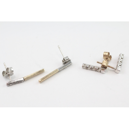 55 - 2x 9ct gold diamond earrings (2.5g)
