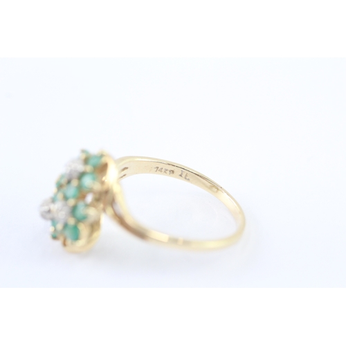 57 - 14ct gold emerald diamond triple cluster ring (3.1g) Size N