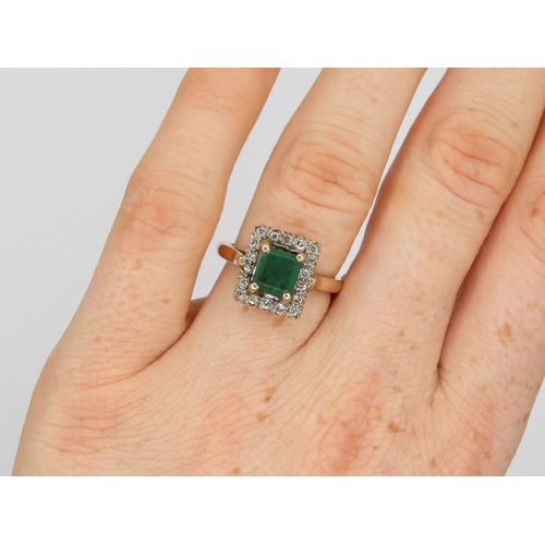 23 - 9c gold emerald diamond dress ring (4.7g) Size N