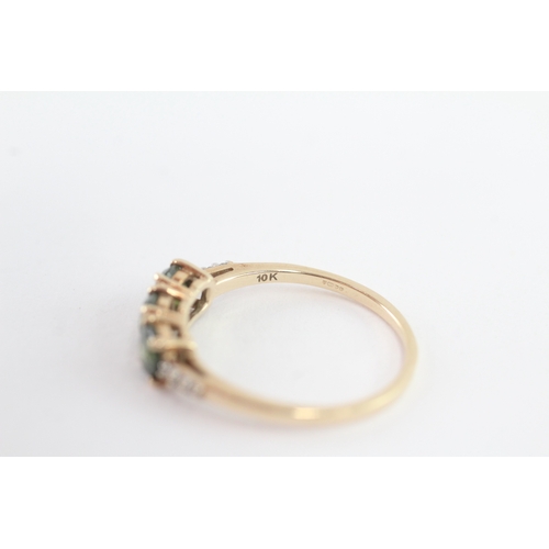 59 - 9ct gold green and white diamond ring (1.6g) Size O