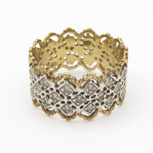 9ct gold diamond open work ring (3.8g) Size P