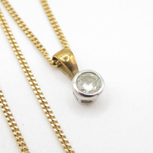 9ct gold diamond solitaire pendant necklace (2.5g)