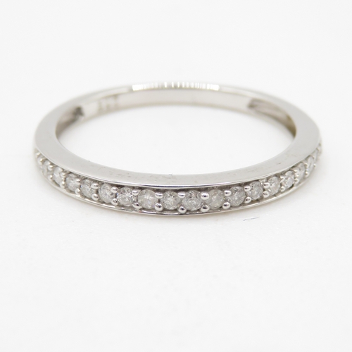 9ct gold diamond half eternity ring (1.6g) Size N 1/2