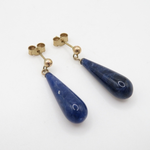 99 - 9ct gold lapis lazuli drop earrings (2.6g)