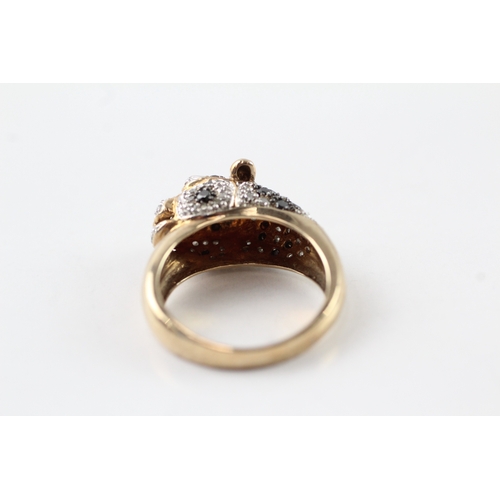 63 - 9ct gold diamond pave leopard ring (5.9g) Size P