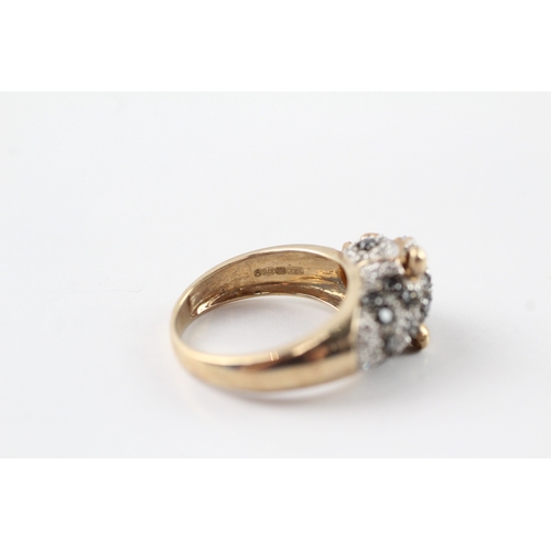 63 - 9ct gold diamond pave leopard ring (5.9g) Size P