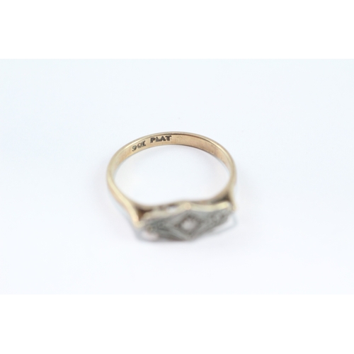 79 - 9ct gold art deco diamond ring (2g) Size N