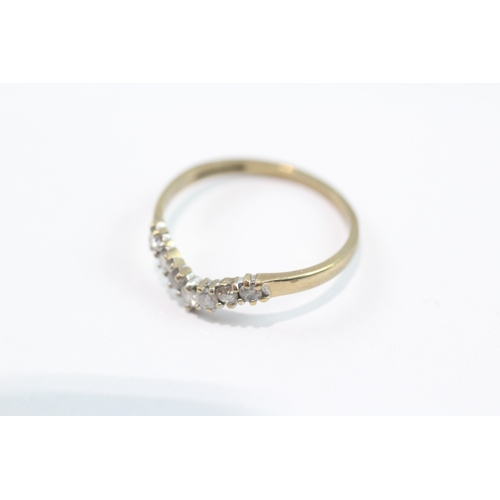 80 - 9ct gold diamond chevron ring (1.3g) Size O