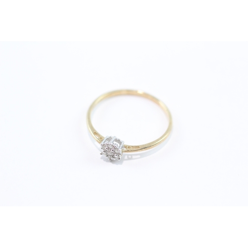 87 - 9ct gold diamond cluster ring (1.1g) Size P