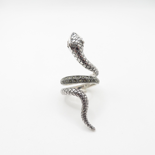 102 - Sterling Silver 925 Snake Ring with Red Stone Eyes (10.5g) - Adjustable
