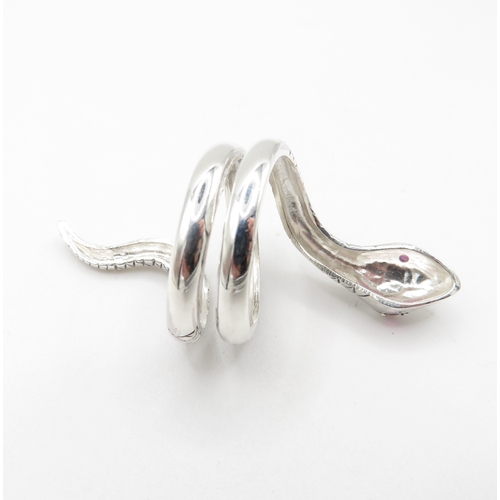 102 - Sterling Silver 925 Snake Ring with Red Stone Eyes (10.5g) - Adjustable
