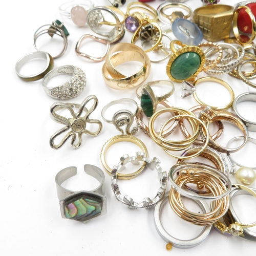 74 - Collection of Fashion Rings 522g