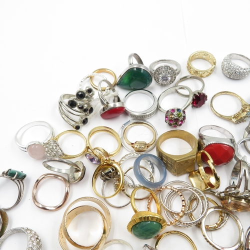 74 - Collection of Fashion Rings 522g