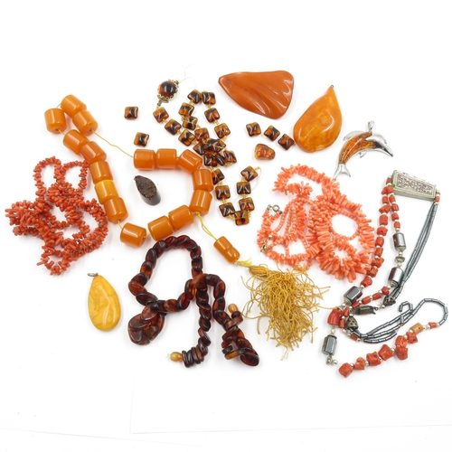 75 - Collection Costume Jewellery inc Coral 388g