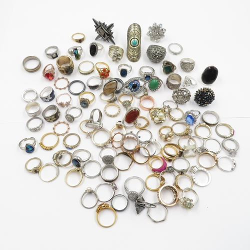87 - Collection of Fashion Rings 515g