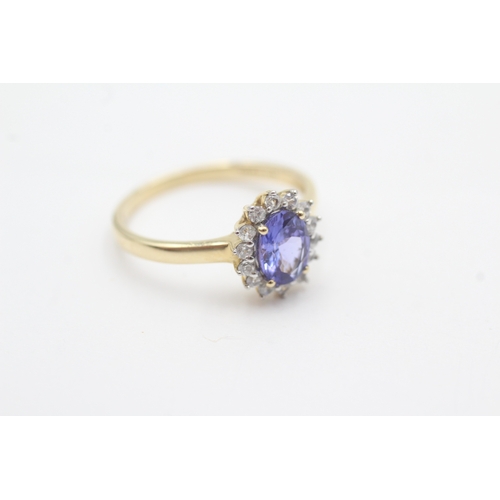 1 - 9ct gold tanzanite white gemstone cluster ring (2g) Size N 1/2