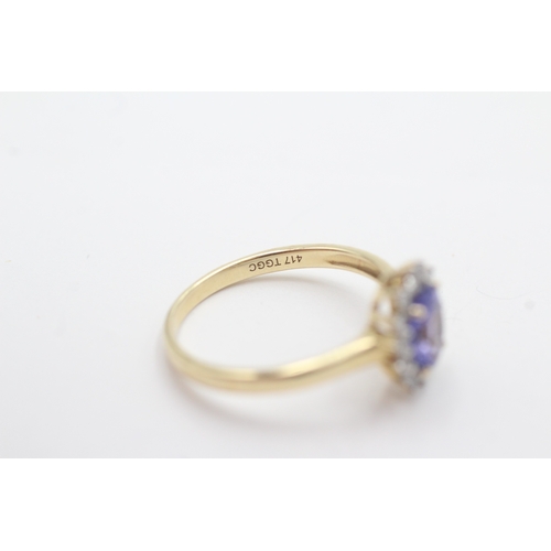 1 - 9ct gold tanzanite white gemstone cluster ring (2g) Size N 1/2