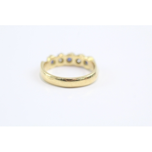 3 - 18ct gold diamond and sapphire twist row ring (4.8g) Size M 1/2