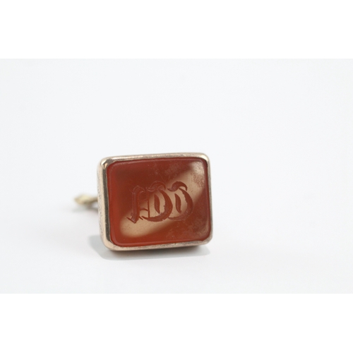 51 - 9ct gold antique carnelian intaglio fob (7.6g)