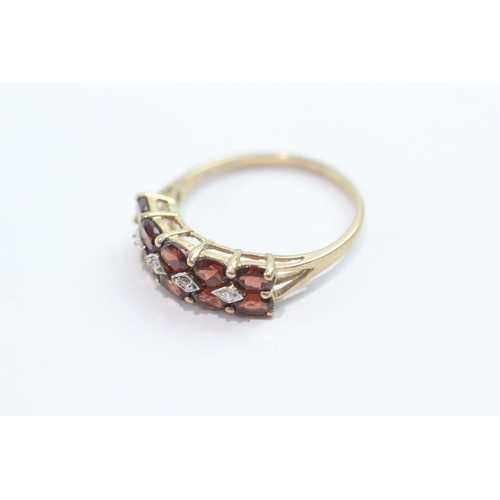 6 - 9ct gold garnet diamond ring (2.3g) Size Q