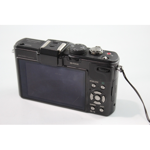 493 - Vintage Panasonic Lumix DMC-LX7 Digital Compact Camera w/ Leica Lens