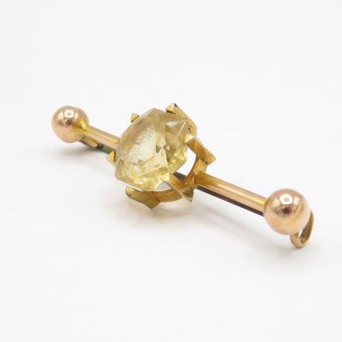 31 - 9ct gold citrine bar brooch (3g)