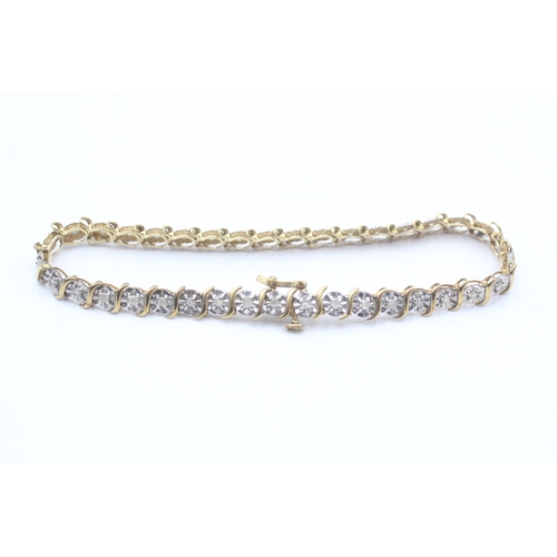 51 - 9ct gold diamond bracelet (7.2g)