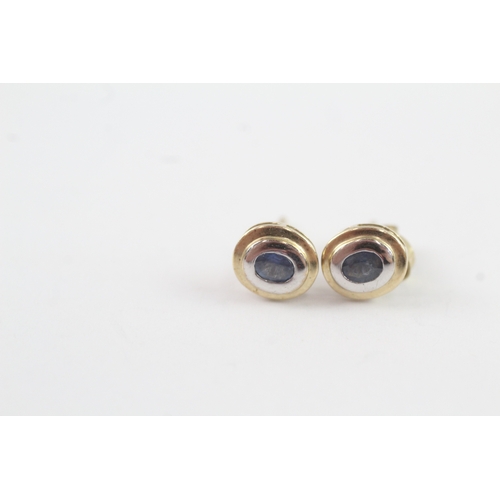 60 - 9ct gold sapphire stud earrings (1.4g)