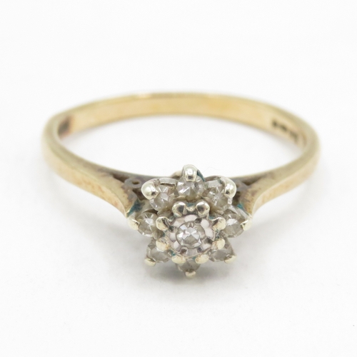 123 - 9ct gold diamond floral cluster ring (1.9g) size N 1/2