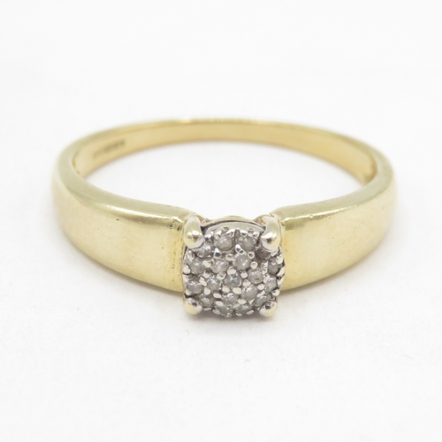 148 - 9ct gold diamond cluster ring (2.6g) size S 1/2
