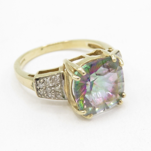 154 - 9ct gold mystic topaz and diamond ring (3.4g) size N