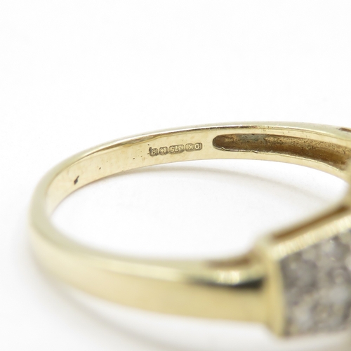 154 - 9ct gold mystic topaz and diamond ring (3.4g) size N