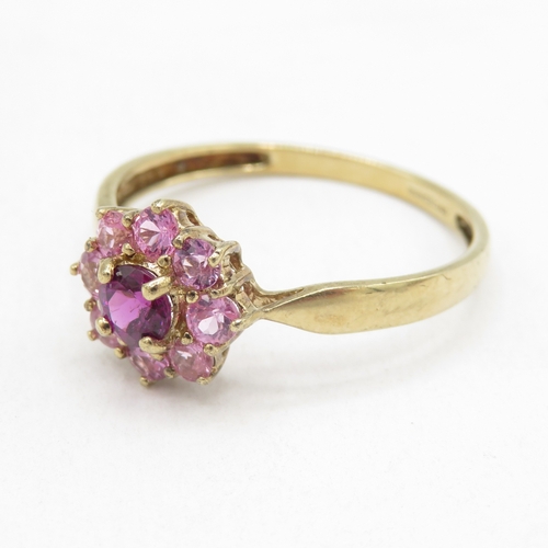 180 - 9ct gold pink gemstone and pink sapphire floral cluster ring (1.8g) size S 1/2