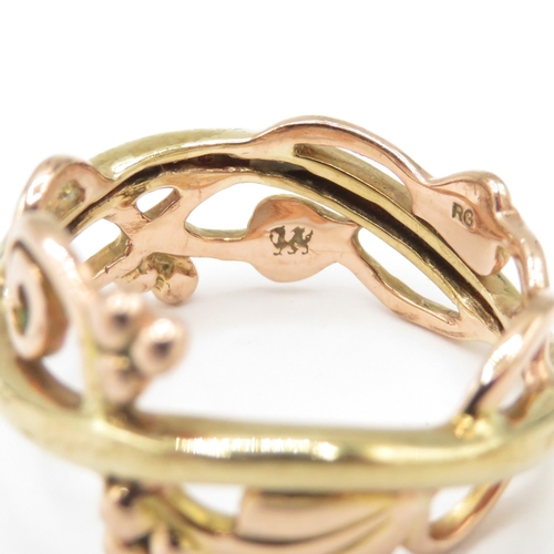 249 - 9ct gold clogau leaf design ring (4.6g) size Q