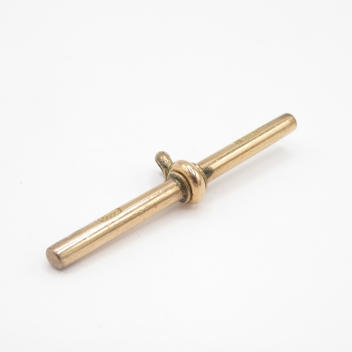 264 - 9ct gold T-Bar (4.9g)