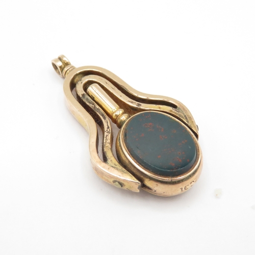 272 - 9ct gold bloodstone and sardonyx watch key fob (6.2g)