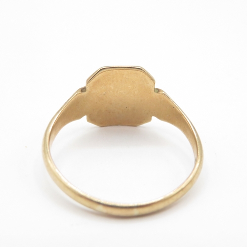 275 - 9ct gold signet ring with engraved initials 'TT' (3.3g) size T