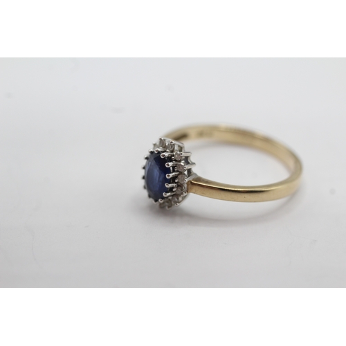 30 - 9ct gold diamond and sapphire halo ring (2.4g) Size Q
