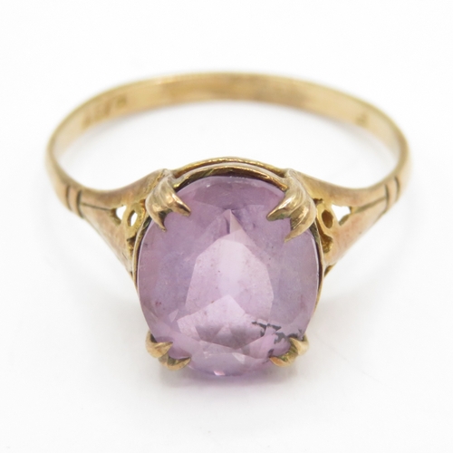 203 - 9ct gold antique amethyst set solitaire ring (1.7g) Size K