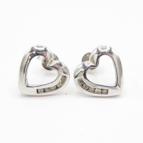 230 - 9ct white gold diamond heart earrings (1g)